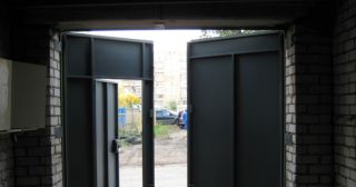 Купить гаражные ворота распашные Камень-на-Оби, цена от 3938 руб.