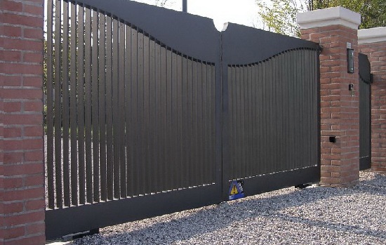 Купить новые ворота Абакан откатные в Камне-на-Оби по цене от 84008 руб