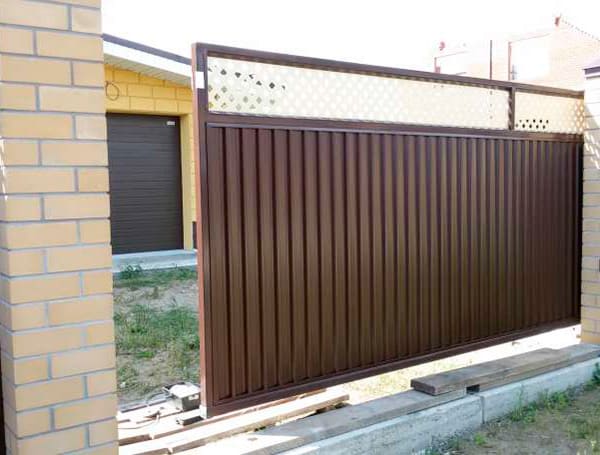 Эстетика и Надежность: Ворота Grand Line для Вашего Дома в Камне-на-Оби от 37594 руб